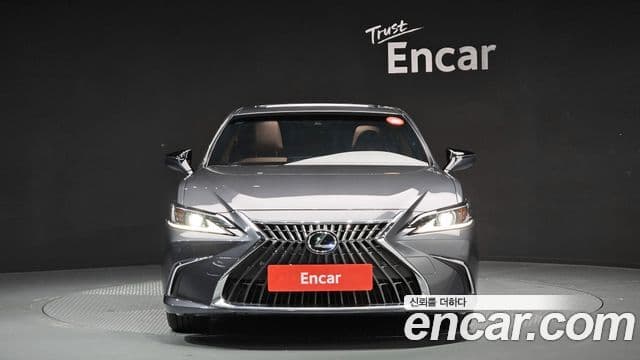 Lexus ES300h 7세대 Luxury Plus, 2023 3