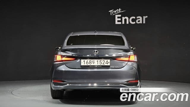 Lexus ES300h 7세대 Luxury Plus, 2023 4