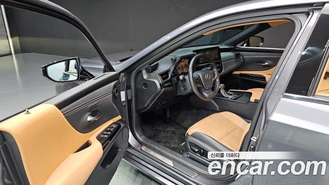 Lexus ES300h 7세대 Luxury Plus, 2023 11