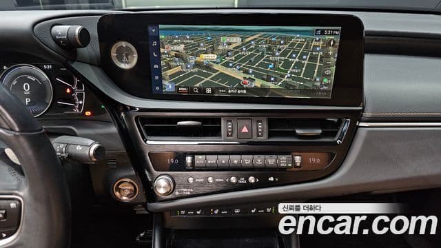 Lexus ES300h 7세대 Luxury Plus, 2023 18
