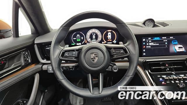 Porsche Panamera (976) 4.0 турбо E-гибрид, 2024 13
