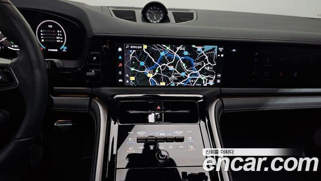 Porsche Panamera (976) 4.0 турбо E-гибрид, 2024 14