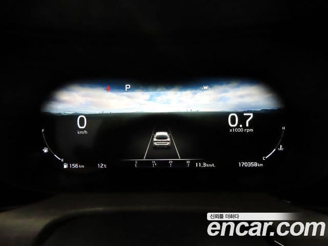 Kia K5 3세대 Signature, 2021 10