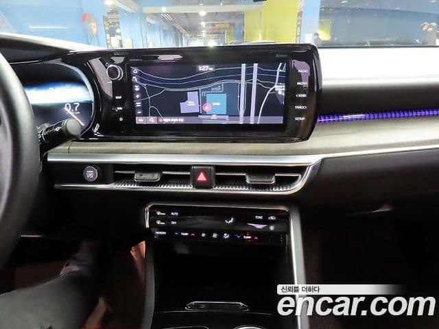 Kia K5 3세대 Signature, 2021 12