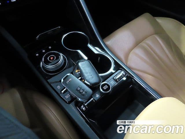 Kia K5 3세대 Signature, 2021 13