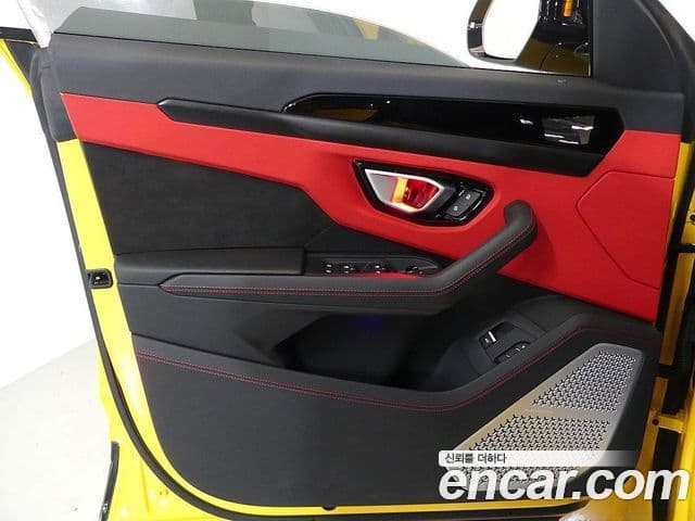 Lamborghini Urus 4.0 V8 S, 2024 11