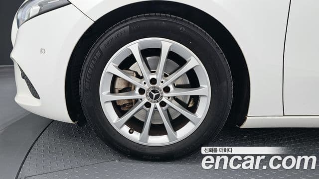 Mercedes-Benz A-класс W177 A220 седан, 2020 все фото