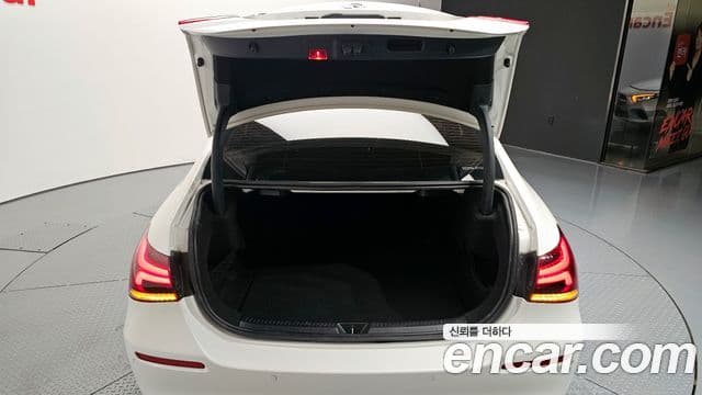 Mercedes-Benz A-класс W177 A220 седан, 2020 20