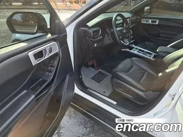 Ford Explorer 6세대 3.0 Platinum 4WD, 2022 6