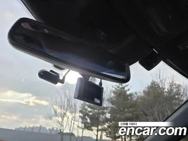 Ford Explorer 6세대 3.0 Platinum 4WD, 2022 16