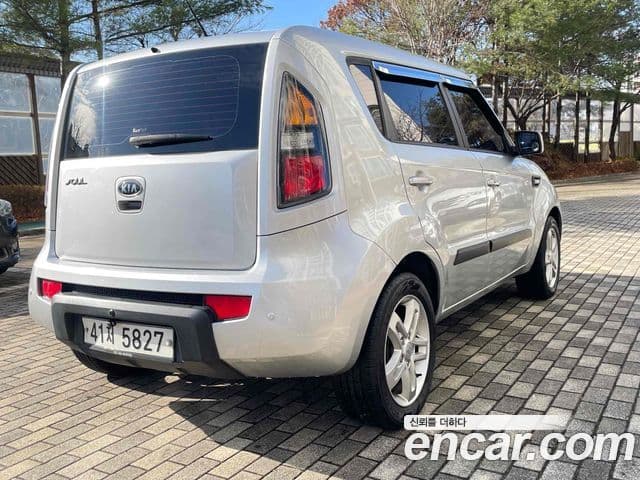 Kia Soul 1.6 Smart, 2011 4