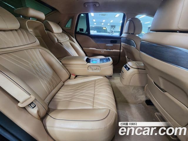 Genesis G90 (RS4) бензин 3.5 турбо AWD, 2022 14