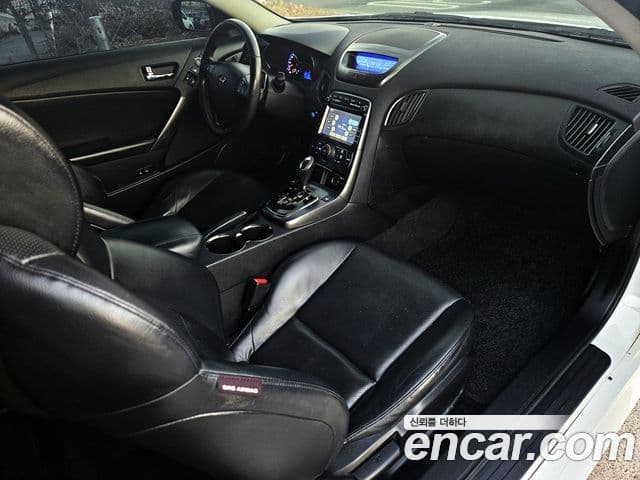 Hyundai Genesis купе 380 GT-P, 2011 7