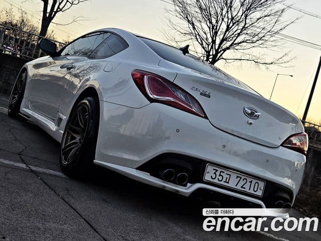 Hyundai Genesis купе 380 GT-P, 2011 13