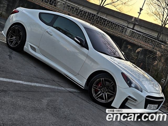 Hyundai Genesis купе 380 GT-P, 2011 15