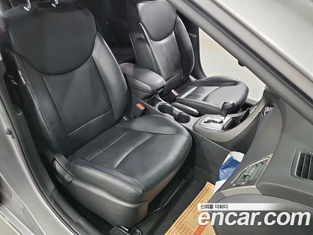 Hyundai Avante MD M16 GDI Blue Saver, 2012 16