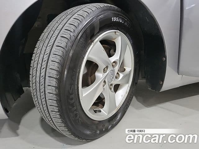 Hyundai Avante MD M16 GDI Blue Saver, 2012 17