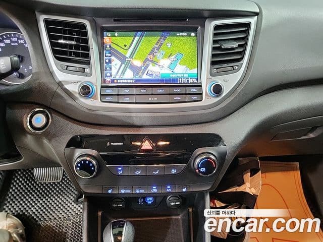 Hyundai All New Tucson Style, 2016 14