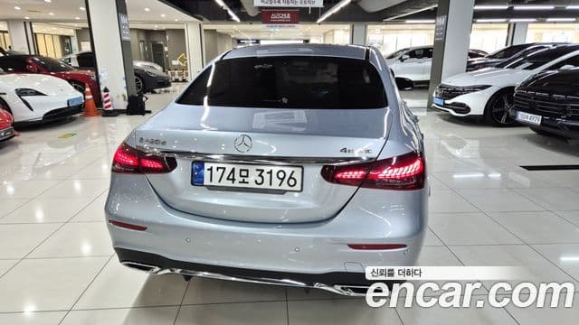 Mercedes-Benz E-класс W213 AMG Line, 2023 4