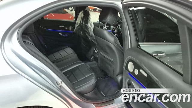 Mercedes-Benz E-класс W213 AMG Line, 2023 9