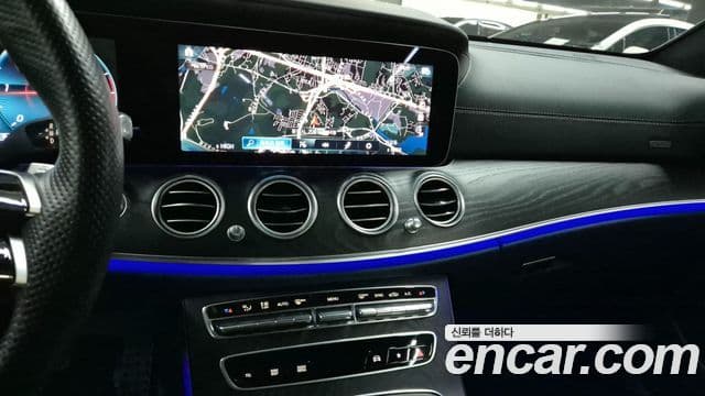 Mercedes-Benz E-класс W213 AMG Line, 2023 13