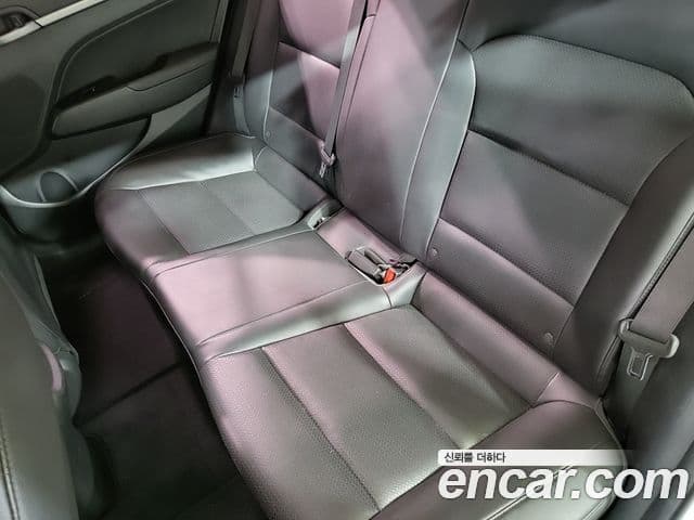 Hyundai Avante AD 1.6 GDI Value Plus, 2018 13