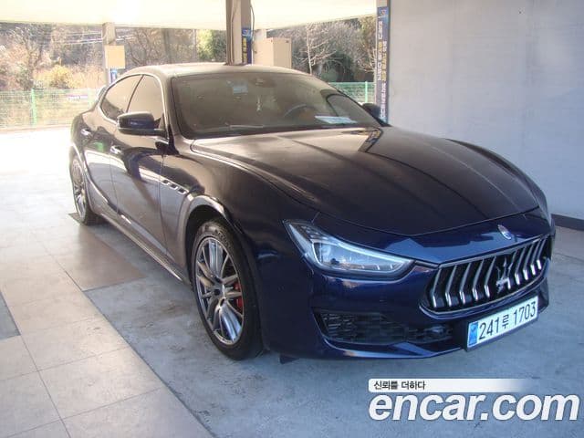 Maserati 기블리 3세대
