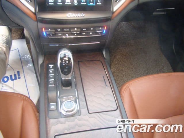 Maserati 기블리 3세대, 2018 11