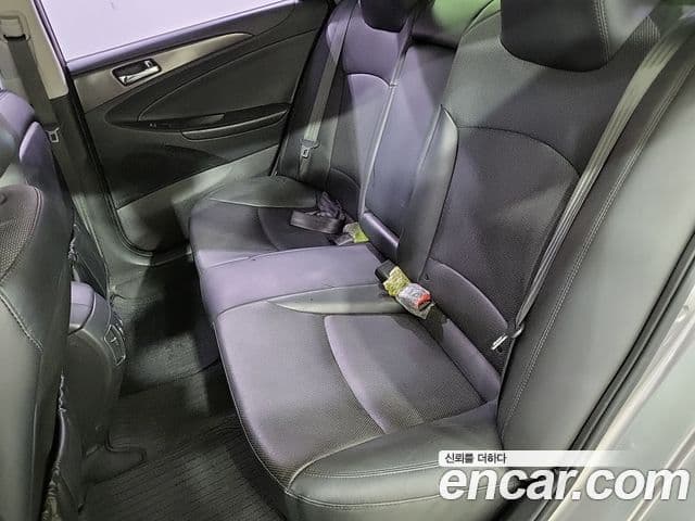 Hyundai YF Sonata Luxury, 2012 14
