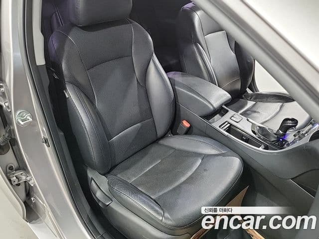 Hyundai YF Sonata Luxury, 2012 16