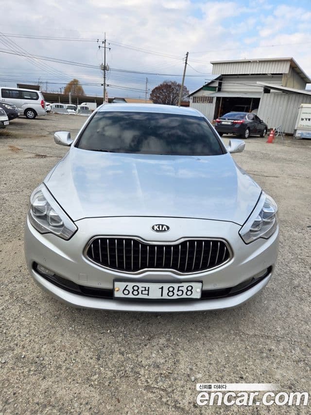 Kia K9 Prestige, 2013 2