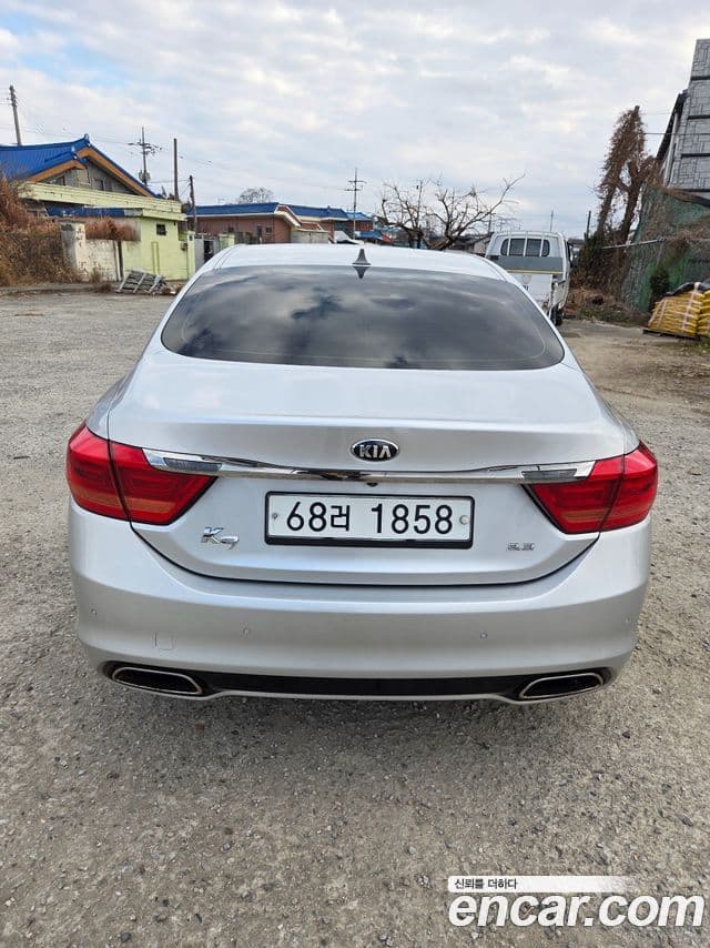 Kia K9 Prestige, 2013 4