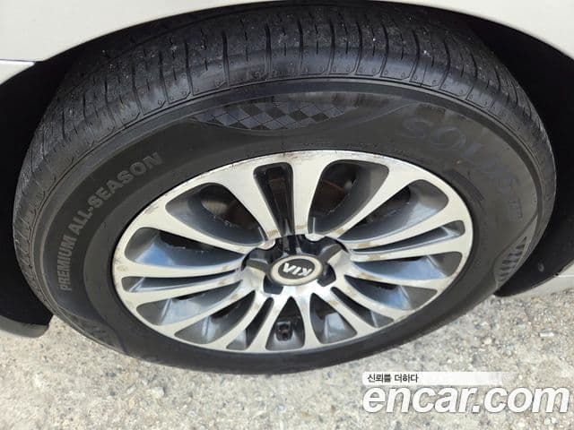 Kia K9 Prestige, 2013 7