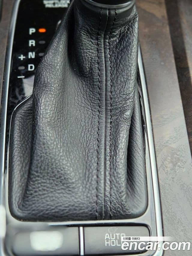 Kia K9 Prestige, 2013 15