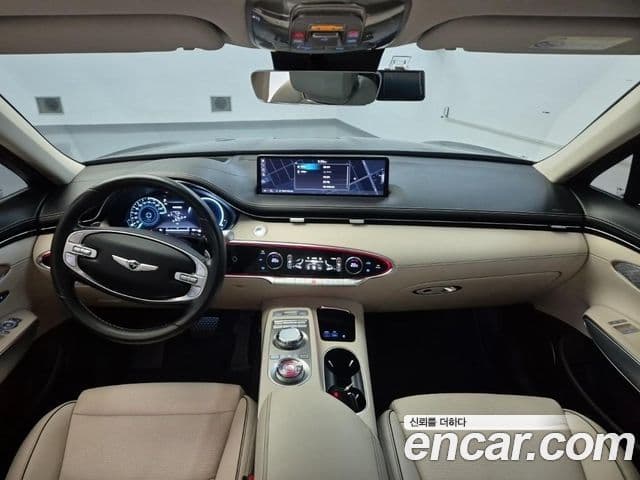 Genesis GV70, 2022 7