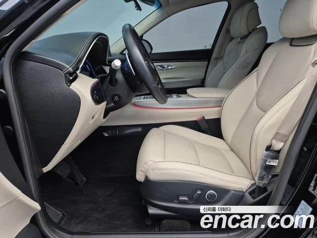 Genesis GV70, 2022 11