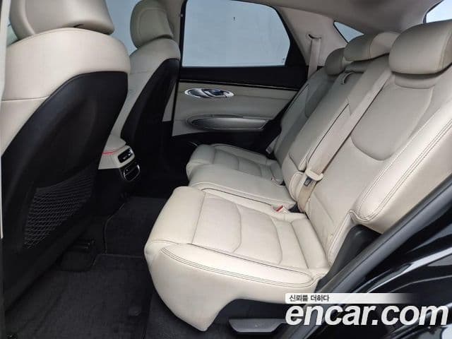 Genesis GV70, 2022 12