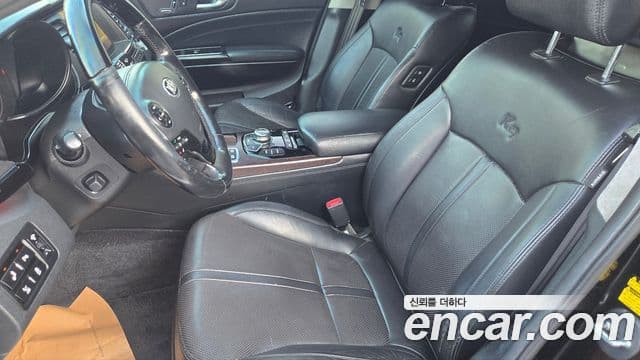 Kia K9 President, 2013 11