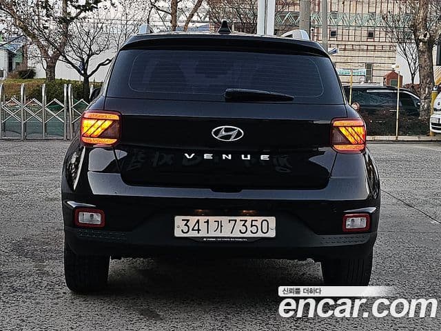 Hyundai Venue 1.6 Flux, 2020 все фото