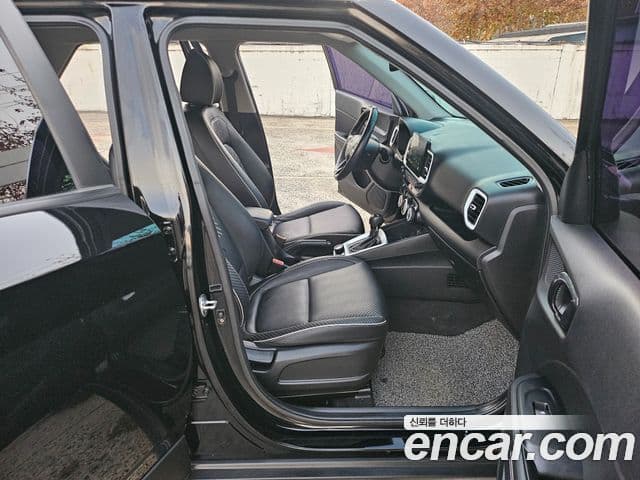 Hyundai Venue 1.6 Flux, 2020 9