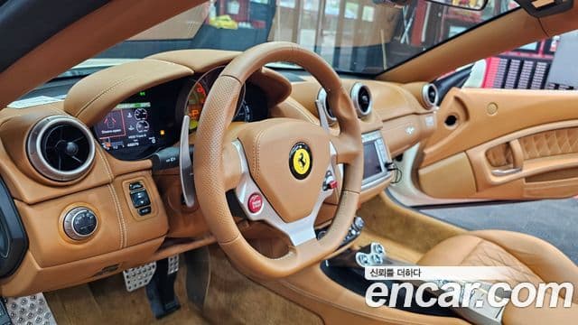 Ferrari 캘리포니아 4.3 V8, 2011 9