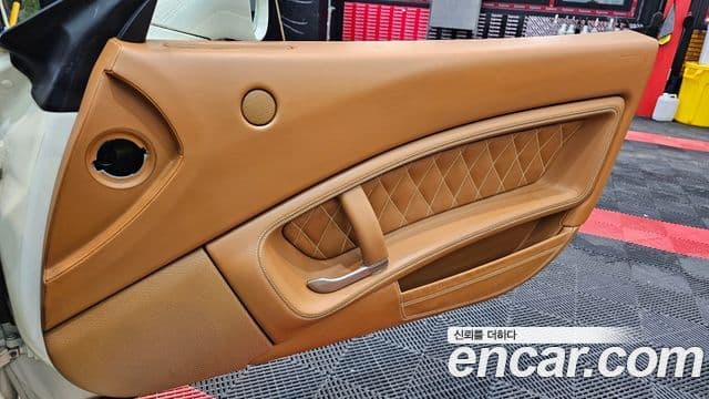 Ferrari 캘리포니아 4.3 V8, 2011 16