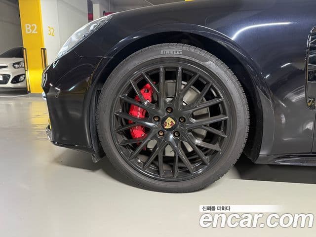 Porsche Panamera (971) 4.0 GTS, 2020 все фото