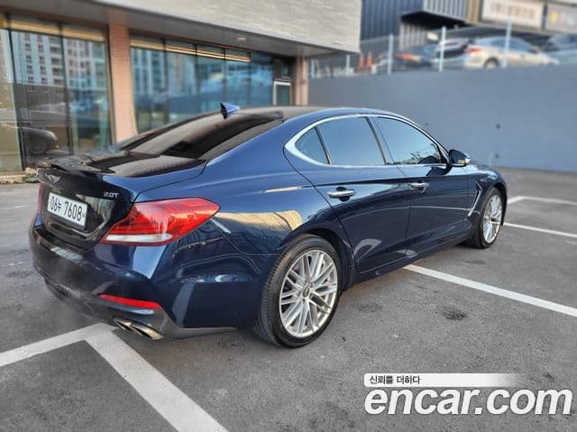 Genesis G70 Elite, 2019 4