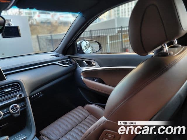 Genesis G70 Elite, 2019 10