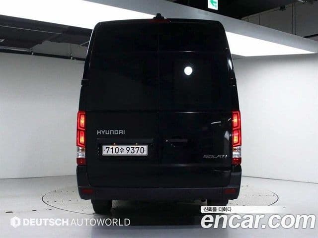 Hyundai 쏠라티 лимузин, 2017 4