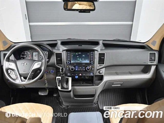 Hyundai 쏠라티 лимузин, 2017 7