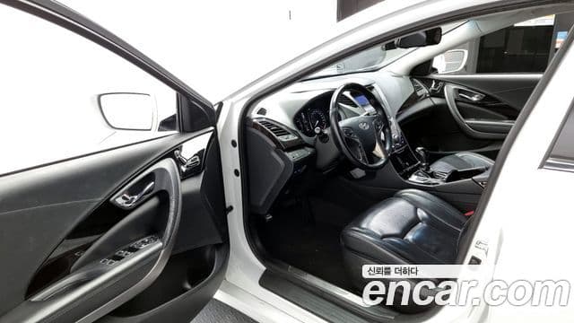 Hyundai Grandeur HG Luxury, 2011 10