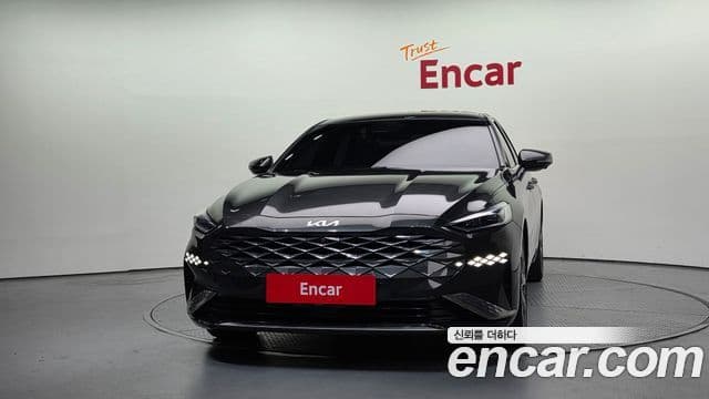 Kia K8 Signature, 2022 3