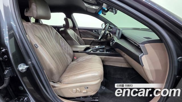 Kia K8 Signature, 2022 10